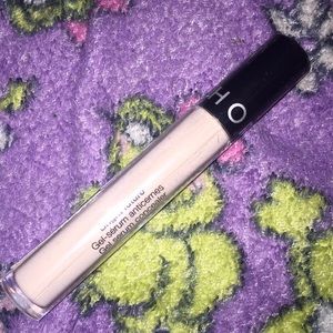 Bright Future Gel Serum Concealer 02 Meringue